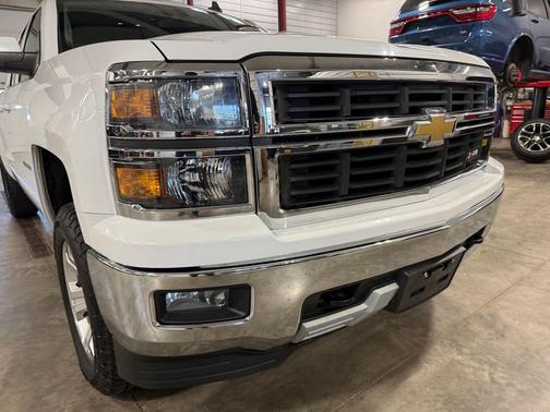Summit White 2015 Chevrolet Silverado 1500 2LT
