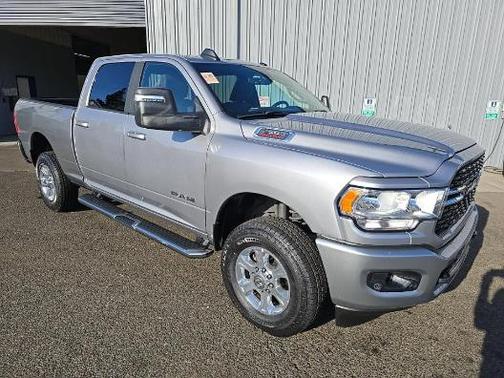 Billet Silver Metallic Clearcoat 2024 RAM 2500 Big Horn Crew Cab 4x4 6'4' Box
