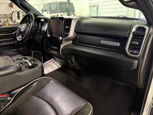 2022 RAM 2500 Laramie Mega Cab 4x4 6'4' Box
