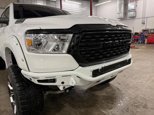 Bright White Clearcoat 2022 RAM 1500 Big Horn/Lone Star