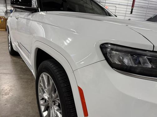 2023 Jeep Grand Cherokee 4xe Summit