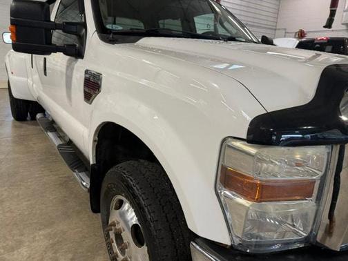 Oxford White Clearcoat 2008 Ford F-350 Lariat