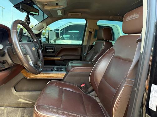 2015 Chevrolet Silverado 3500 High Country