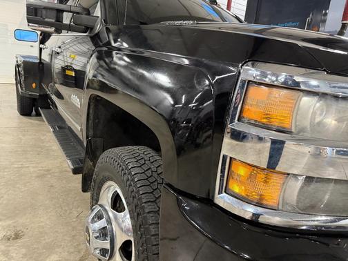 2015 Chevrolet Silverado 3500 High Country