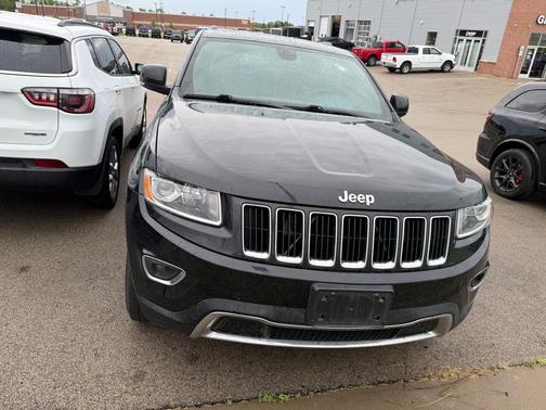 Brilliant Black Crystal Pearlcoat 2014 Jeep Grand Cherokee Limited