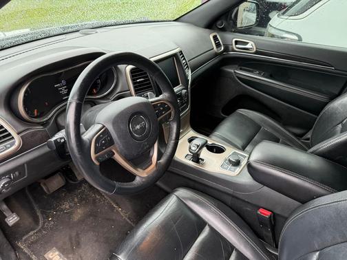 Brilliant Black Crystal Pearlcoat 2014 Jeep Grand Cherokee Limited