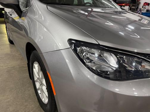 2017 Chrysler Pacifica LX