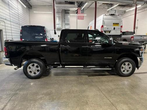 Black 2026 RAM 2500 Big Horn Crew Cab 4x4 6'4' Box
