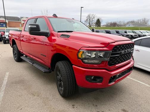 2024 RAM 2500 Big Horn Crew Cab 4x4 6'4' Box