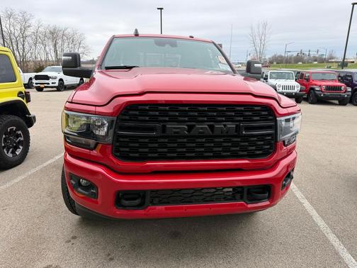 2024 RAM 2500 Big Horn Crew Cab 4x4 6'4' Box
