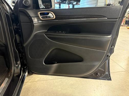 2015 Jeep Grand Cherokee Limited X