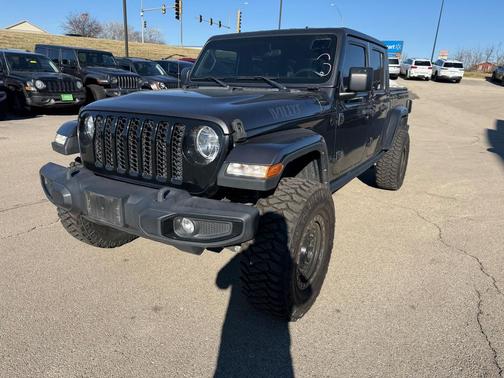 Granite Crystal Metallic Clearcoat 2021 Jeep Gladiator Willys 4x4