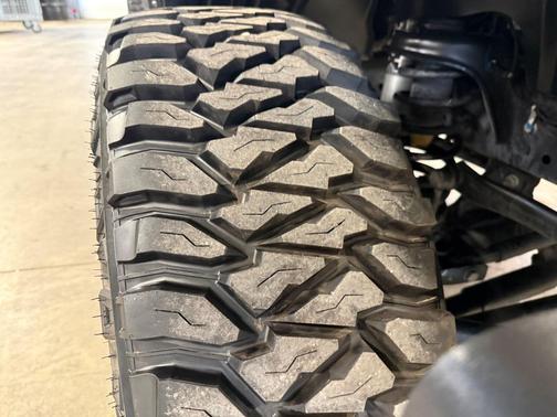 Granite Crystal Metallic Clearcoat 2021 Jeep Gladiator Willys 4x4