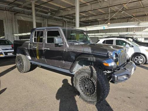 2021 Jeep Gladiator Willys 4x4