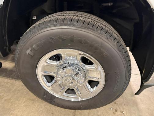 2023 RAM 3500 Tradesman Regular Cab 4x4 8' Box