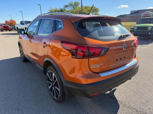 2017 Nissan Rogue Sport SL