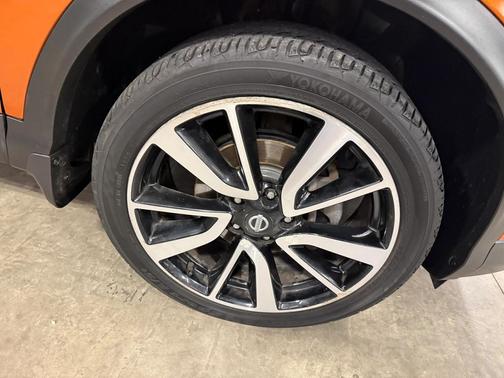 2017 Nissan Rogue Sport SL