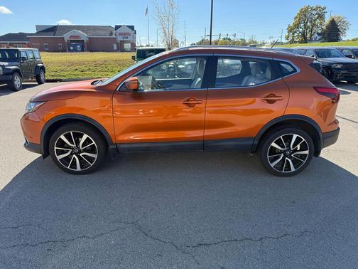 2017 Nissan Rogue Sport SL