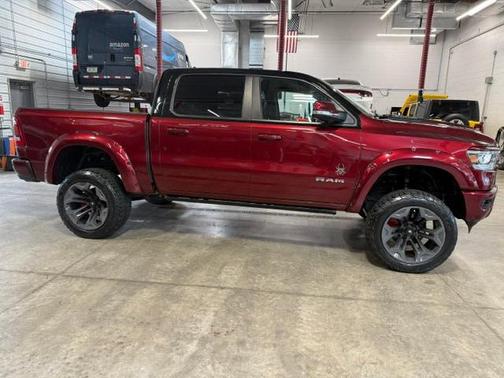 Delmonico Red Pearlcoat 2022 RAM 1500 Laramie