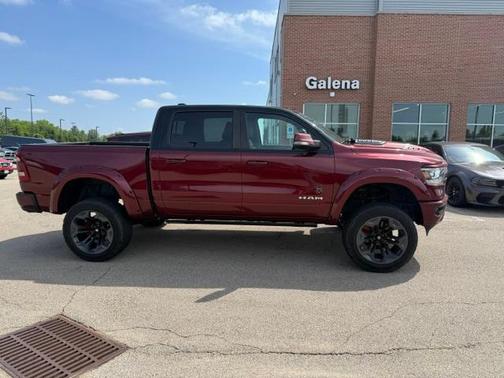 Delmonico Red Pearlcoat 2022 RAM 1500 Laramie