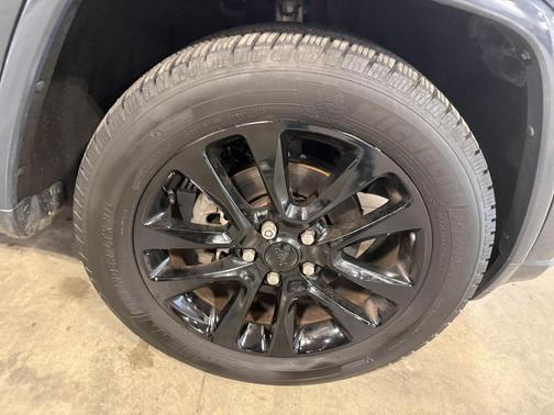 2017 Jeep Grand Cherokee Altitude