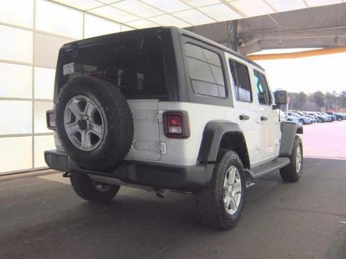 2022 Jeep Wrangler Unlimited Sport