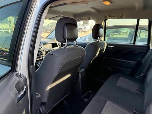 2011 Jeep Compass Sport