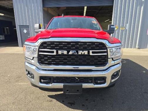 Flame Red Clearcoat 2024 RAM 2500 Big Horn Crew Cab 4x4 6'4' Box