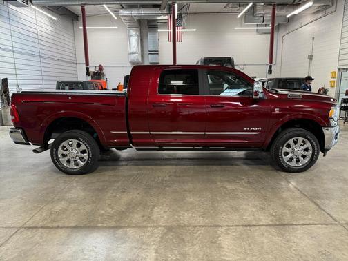 2024 RAM 2500 Limited Mega Cab 4x4 6'4' Box