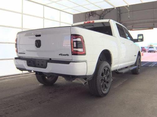 Bright White Clearcoat 2024 RAM 2500 Big Horn Crew Cab 4x4 6'4' Box