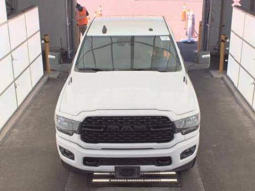 Bright White Clearcoat 2024 RAM 2500 Big Horn Crew Cab 4x4 6'4' Box