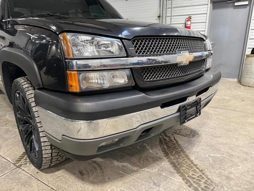 2005 Chevrolet Silverado 1500 LS Crew Cab