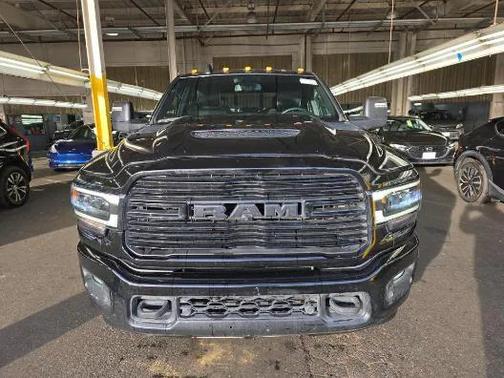 2023 RAM 2500 Laramie Crew Cab 4x4 6'4' Box