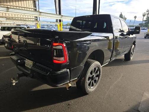 2023 RAM 2500 Laramie Crew Cab 4x4 6'4' Box