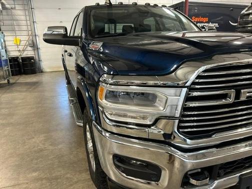 Patriot Blue Pearlcoat 2022 RAM 2500 Laramie Crew Cab 4x4 6'4' Box