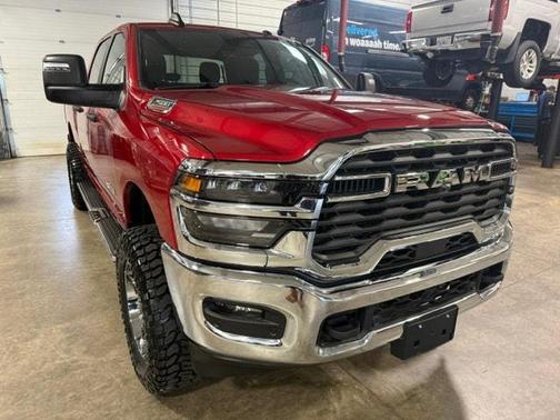 Molten Red 2026 RAM 2500 Big Horn Crew Cab 4x4 6'4' Box