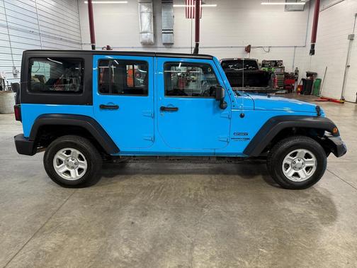 2018 Jeep Wrangler JK Unlimited Sport RHD