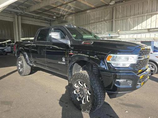 2023 RAM 2500 Big Horn Crew Cab 4x4 6'4' Box