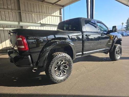 2023 RAM 2500 Big Horn Crew Cab 4x4 6'4' Box