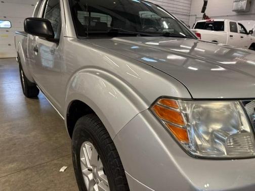 Brilliant Silver 2014 Nissan Frontier SV