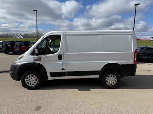 Bright White Clearcoat 2022 RAM ProMaster 1500 Low Roof