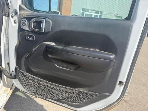 Bright White Clearcoat 2021 Jeep Wrangler Unlimited Sport