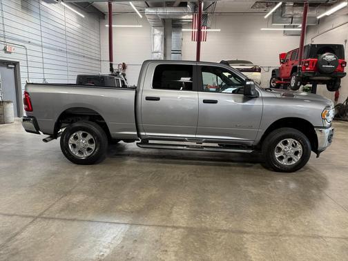 Billet Silver Metallic Clearcoat 2024 RAM 2500 Big Horn Crew Cab 4x4 6'4' Box