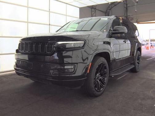Diamond Black Crystal Pearlcoat 2025 Jeep Wagoneer Series II 4x4
