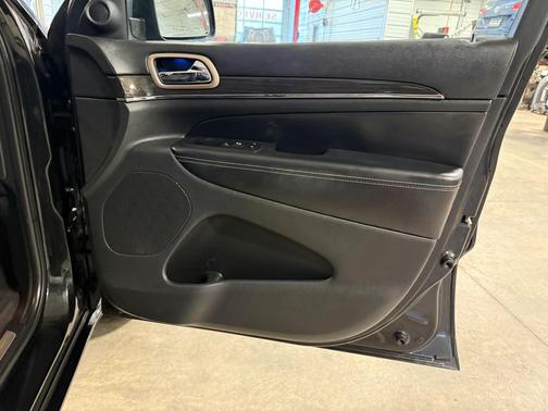 2016 Jeep Grand Cherokee Overland