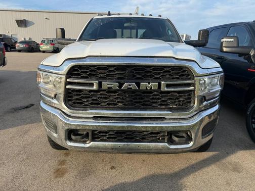 2021 RAM 2500 Tradesman Crew Cab 4x4 6'4' Box