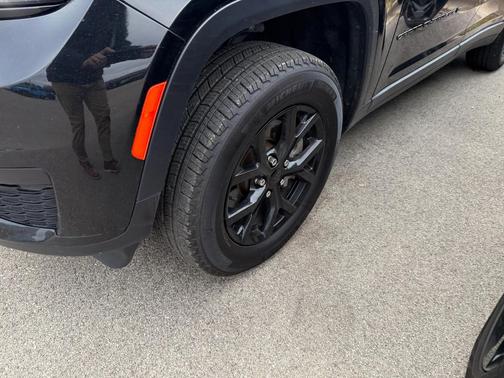 2024 Jeep Grand Cherokee Altitude