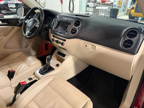 2013 Volkswagen Tiguan SEL