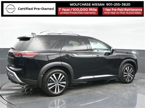 2024 Nissan Pathfinder Platinum