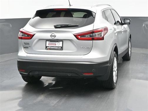 2022 Nissan Rogue Sport SV